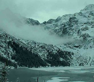 W Tatrach może spaść do 50 cm śniegu. Warunki mocno się pogorszą 