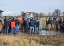 Protest rolników w gminie Waganiec. Gospodarze stali przy DK 91. Zdjęcia i wideo