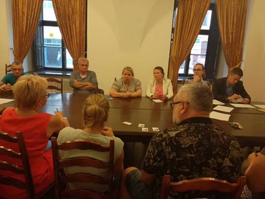 Spotkanie przedstawicieli Rady Dzielnicy Stare Miasto, mieszkańców, przedsiębiorców i organizatorów LGS