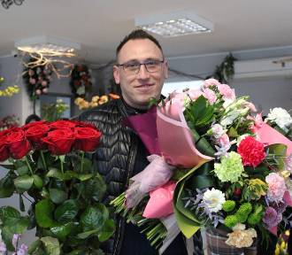 Dzień Kobiet w Bełchatowie. W kwiaciarniach duży ruch ZDJĘCIA, CENY
