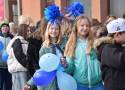 W niebieskim marszu ulicami miasta przeszły tłumy dzieci. Akcja w ramach II Głogowskich Dni Świadomości Autyzmu 