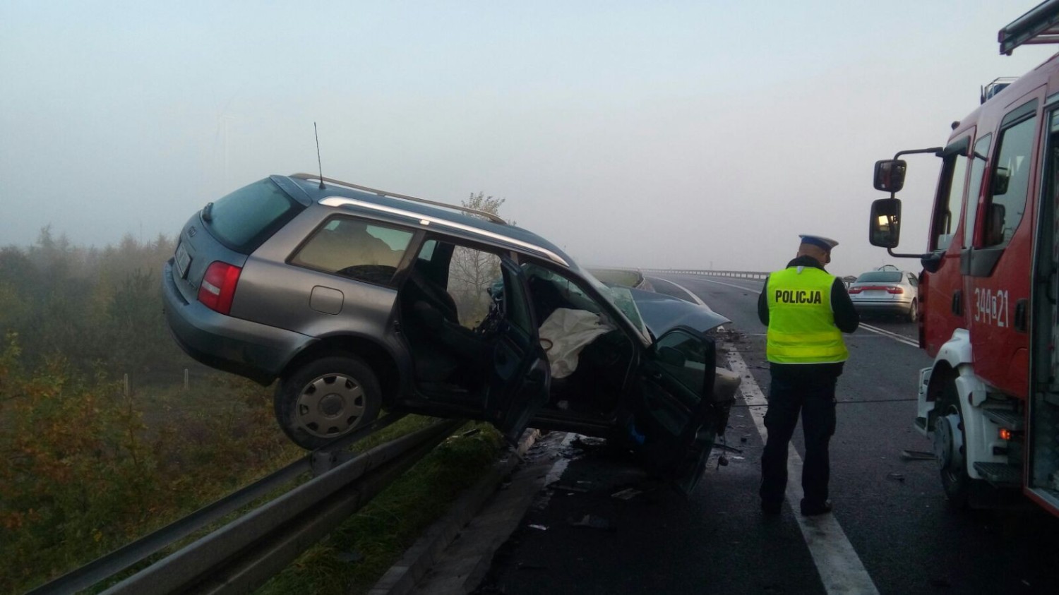 Służby informują o wypadku, do którego doszło dzisiaj około godziny 7 rano