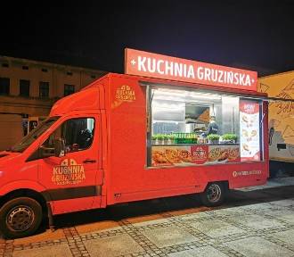 Żarciowozy przed Areną Gliwice – rusza kolejny zlot food trucków