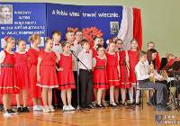 Ten patriotyczny koncert zachwycił mieszkańców Wierzbicy. Zobacz zdjęcia
