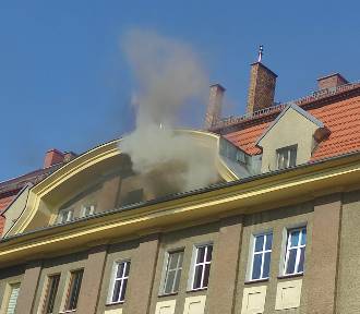 Pożar w centrum Wałbrzycha, są poszkodowani. Zobaczcie zdjęcia