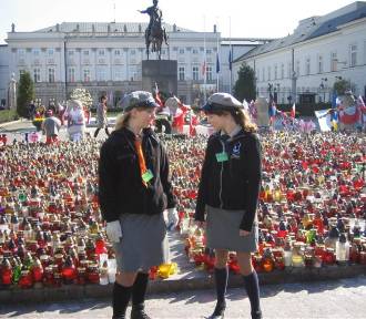 Dziewięć lat temu doszło do katastrofy w Smoleńsku. [ZDJĘCIA]