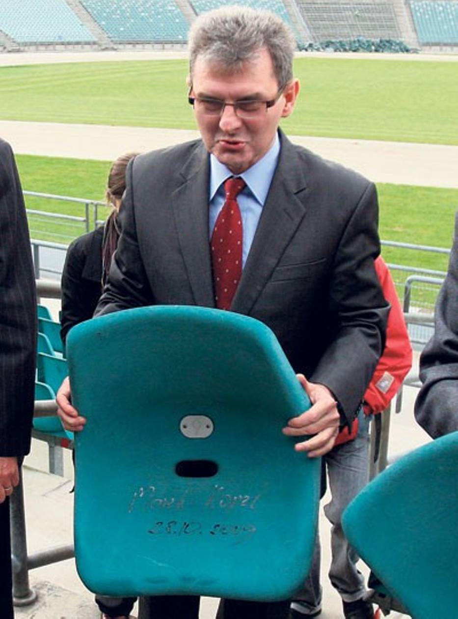 Wiele wskazuje na to, że marszałek będzie musiał oddać fotel