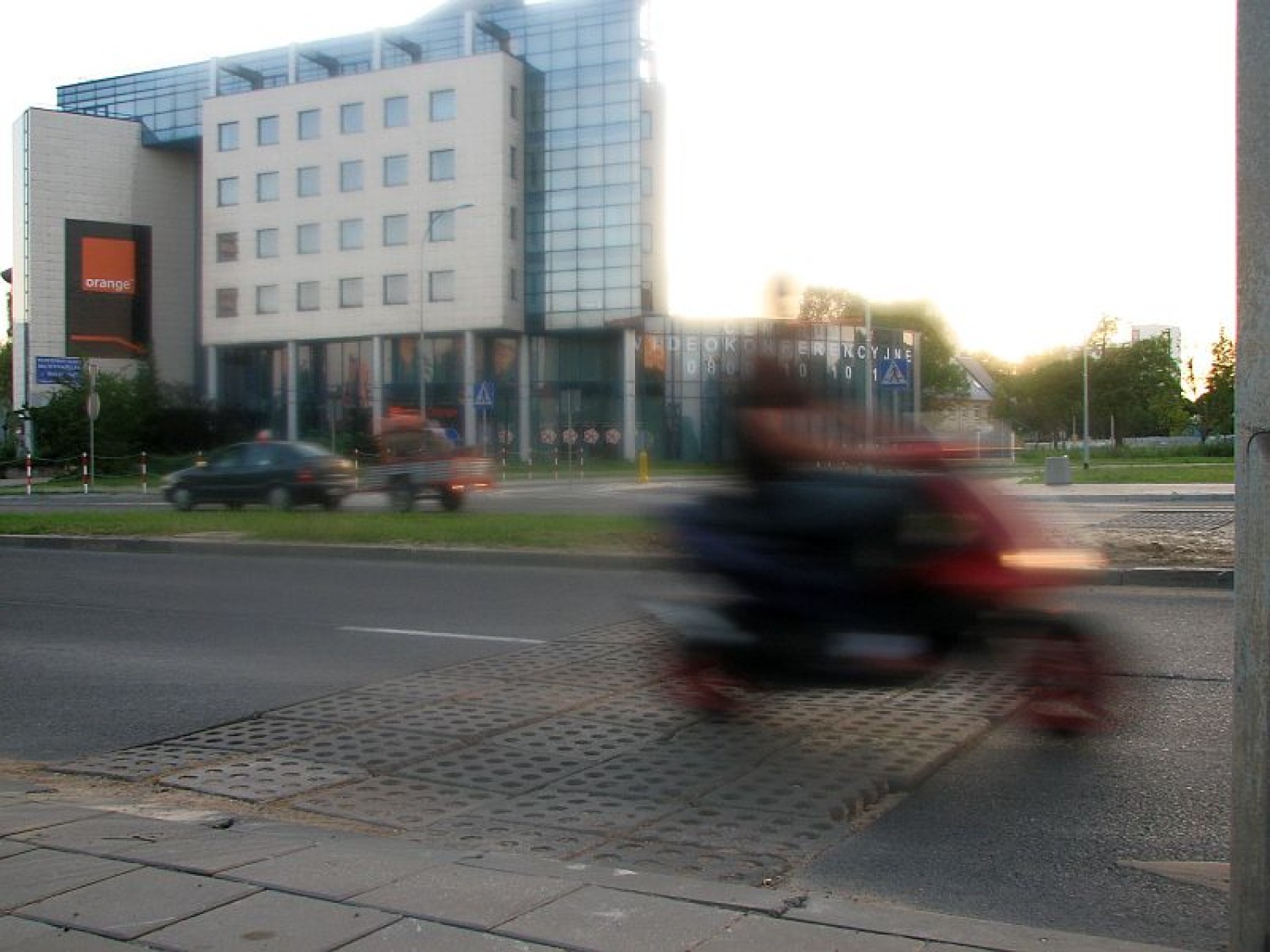 Ul. Kaczorowskiego rok po budowie