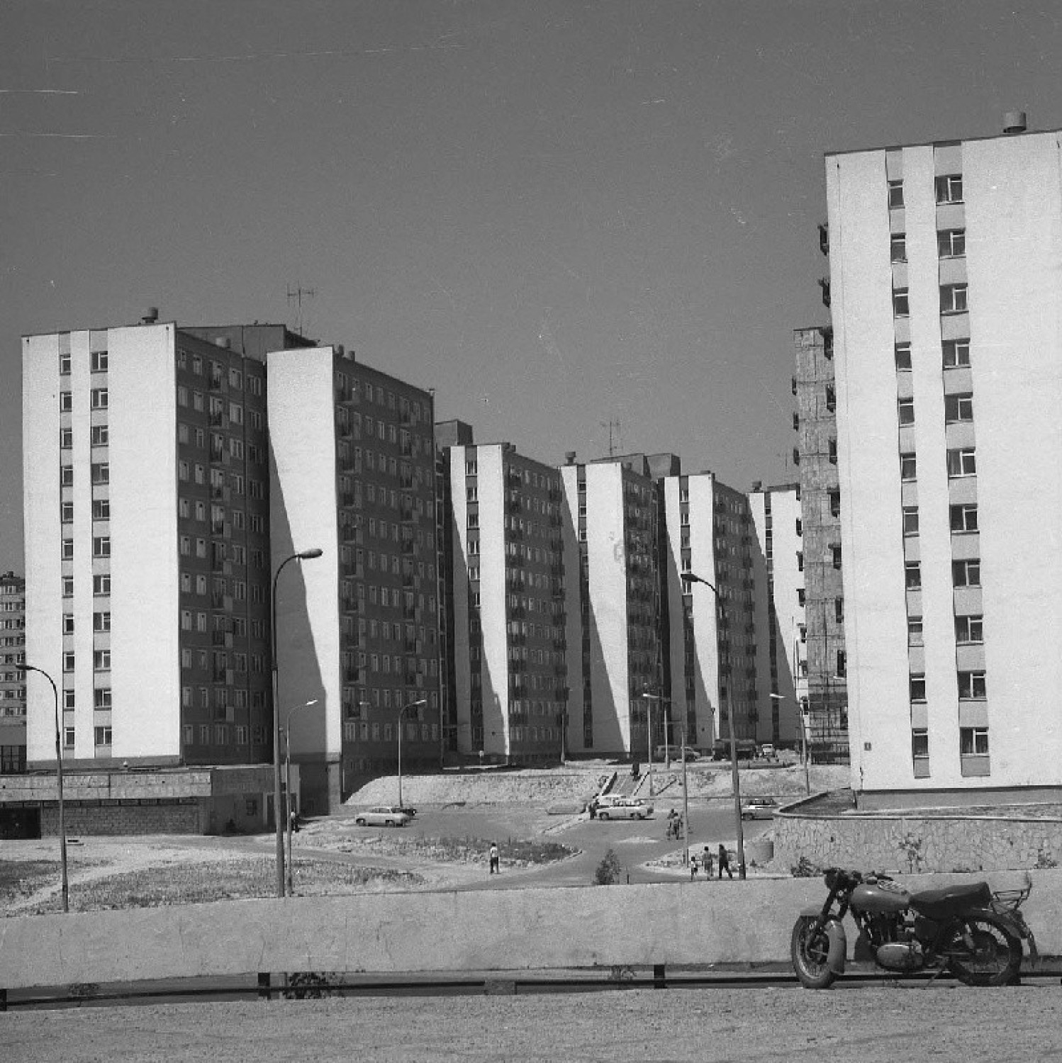Zdjęcia pochodzą z Archiwum Fotografii Ośrodka "Brama Grodzka - Teatr NN", a prawa do wszystkich fotografii wykonanych przez Edwarda Hartwiga posiada Ewa Hartwig-Fijałkowska