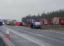 Śmiertelny wypadek na S5 pod Bydgoszczą. Nie żyje mężczyzna, trzy osoby ranne. Auto jechało pod prąd!