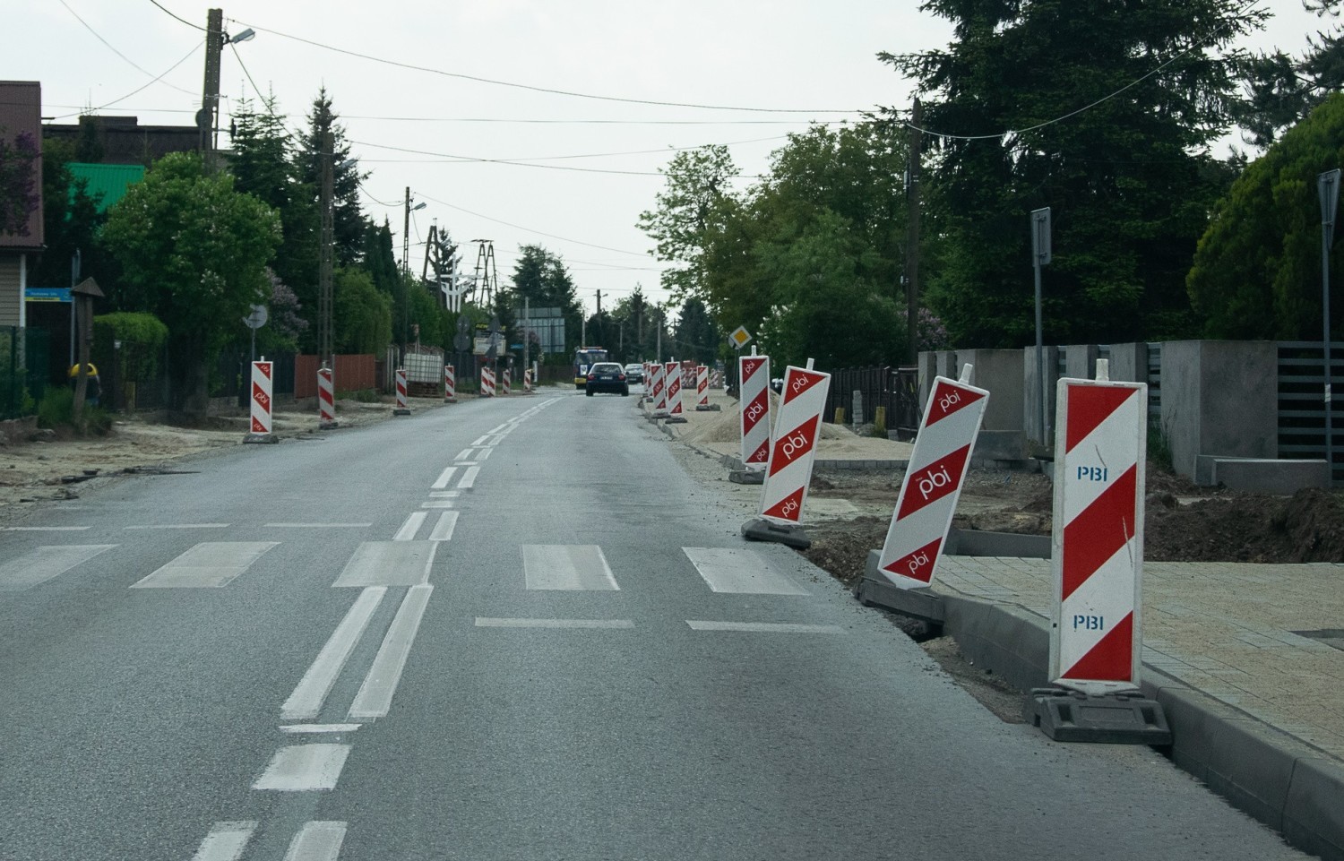Po przebudowie ulica Mickiewicza w Tarnobrzegu będzie mieć nową nawierzchnię, szerokość 6 metrów, ciągi pieszo-rowerowe