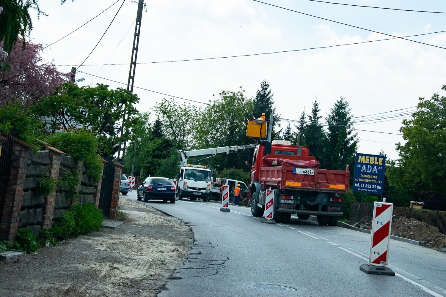 Po przebudowie ulica Mickiewicza w Tarnobrzegu będzie mieć nową nawierzchnię, szerokość 6 metrów, ciągi pieszo-rowerowe