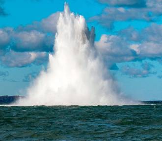 Marynarka Wojenna zneutralizowała pierwszy z kilku niewybuchów w Gdyni. ZDJĘCIA
