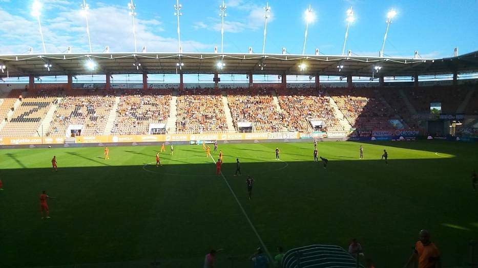 Stadion Zagłębia na mecz z Pogonią nie wypełnił się nawet w połowie