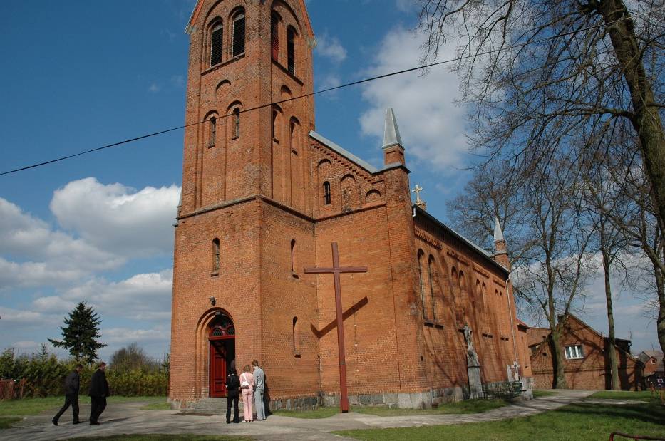 Kościół parafialny Najświętszego Serca Pana Jezusa w Rzeczenicy