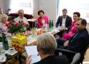 Kaliscy seniorzy spotkali się z minister Marleną Maląg i prezydentem Kalisza. ZDJĘCIA