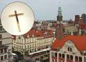 Czy symbole religijne znikną z wrocławskiego urzędu? Jest wniosek Rady Miasta