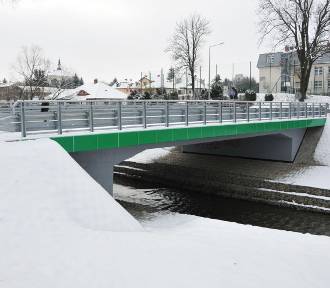 Nowy most na Lubatówce w Krośnie już gotowy. Ul. Paderewskiego otwarta dla ruchu
