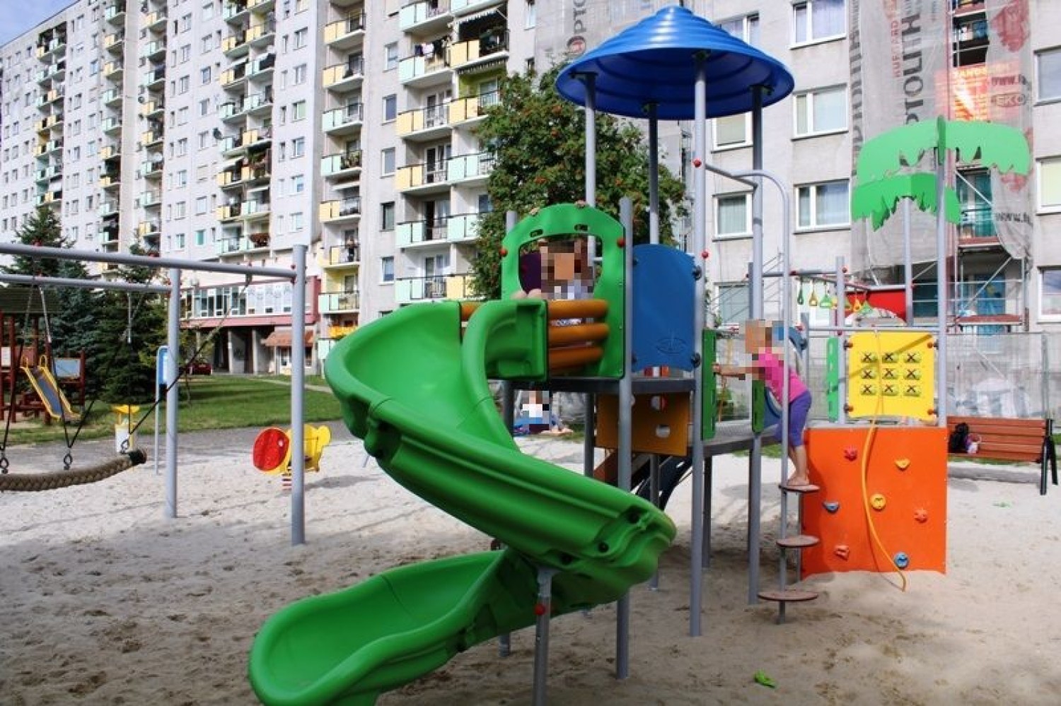 Plac zabaw przy ul