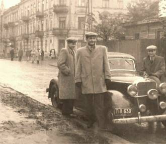 Samochody na radomskich ulicach w czasach PRL-u. Tak było! Zobacz zdjęcia