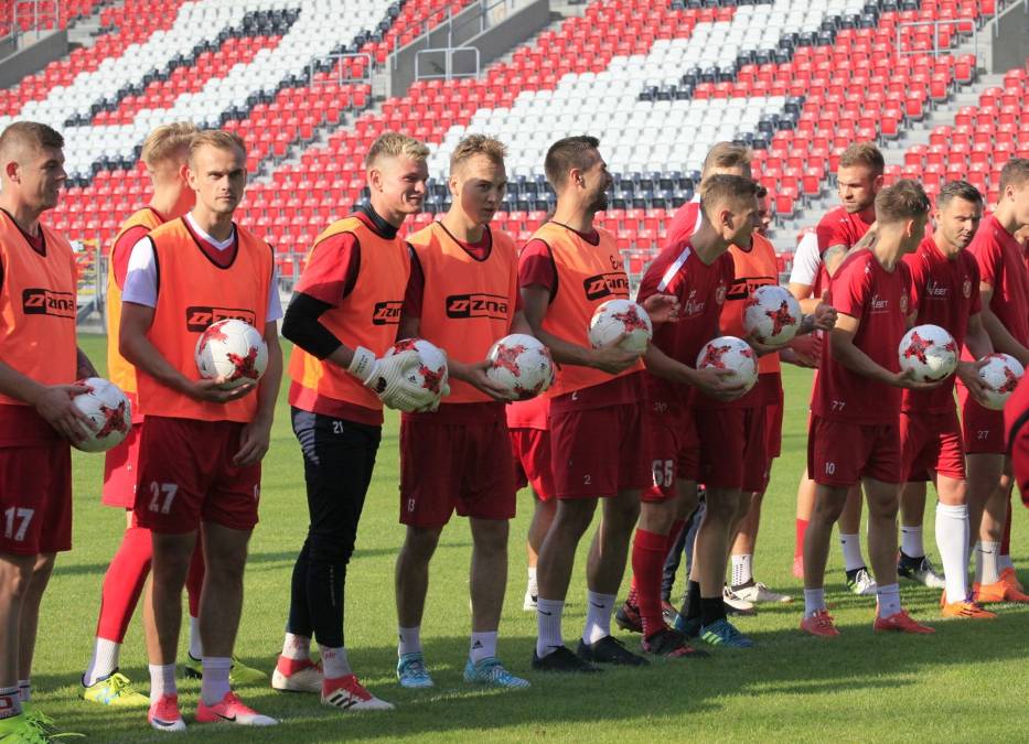 Cisza medialna w Widzewie