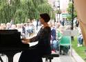 Legnica: Koncert "Posłuchajcie Chopina" na Placu Powstańców Wielkopolskich, zdjęcia