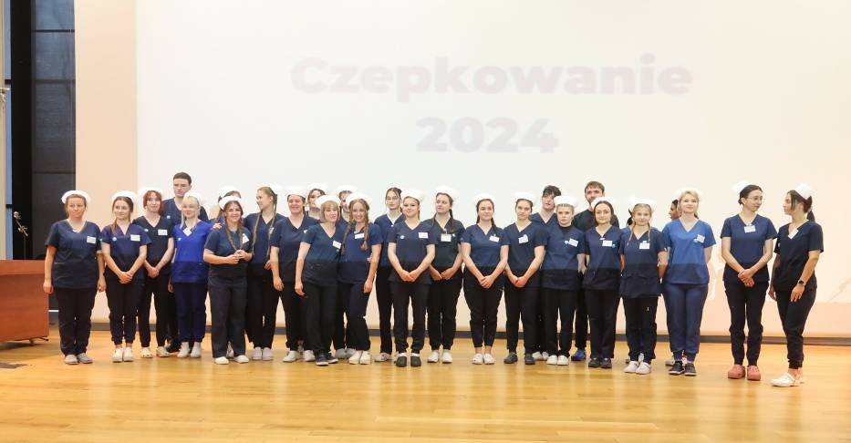 ANS Wałbrzych Czepkowanie 2024: Oto 31 nowych studentów pielęgniarstwa! W Wałbrzychu będzie można zdobyć tytuł magistra! Zdjęcia