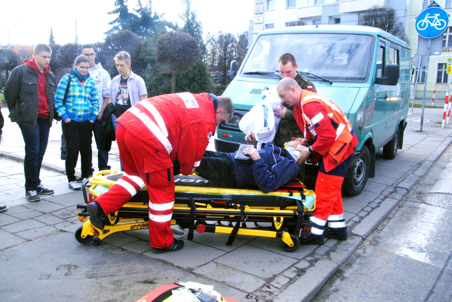 Wypadek Na Ul Małogroblowej W Grudziądzu Auto Potrąciło Pieszego