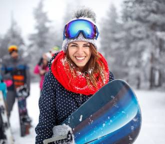 Snowboard czy narty? Od czego zacząć swoją przygodę ze sportami zimowymi?