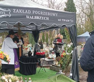 Wałbrzyszanie: Szpital oddał ciało taty i dokumenty zakładowi pogrzebowemu