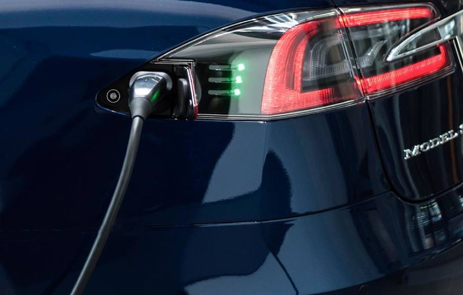 Tesla Supercharger Polska Znamy lokalizację pierwszej stacji! [MAPA