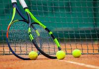 Jaka rakieta do tenisa dla początkujących? Praktyczne porady i wskazówki