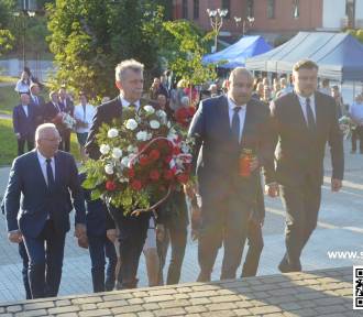 Bombardowanie Sulejowa - mieszkańcy uczcili rocznicę tragicznych wydarzeń ZDJĘCIA