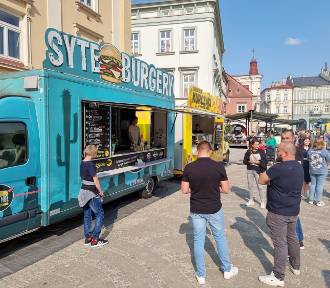 W Przemyślu trwa Street Food Polska Festival [ZDJĘCIA, WIDEO]