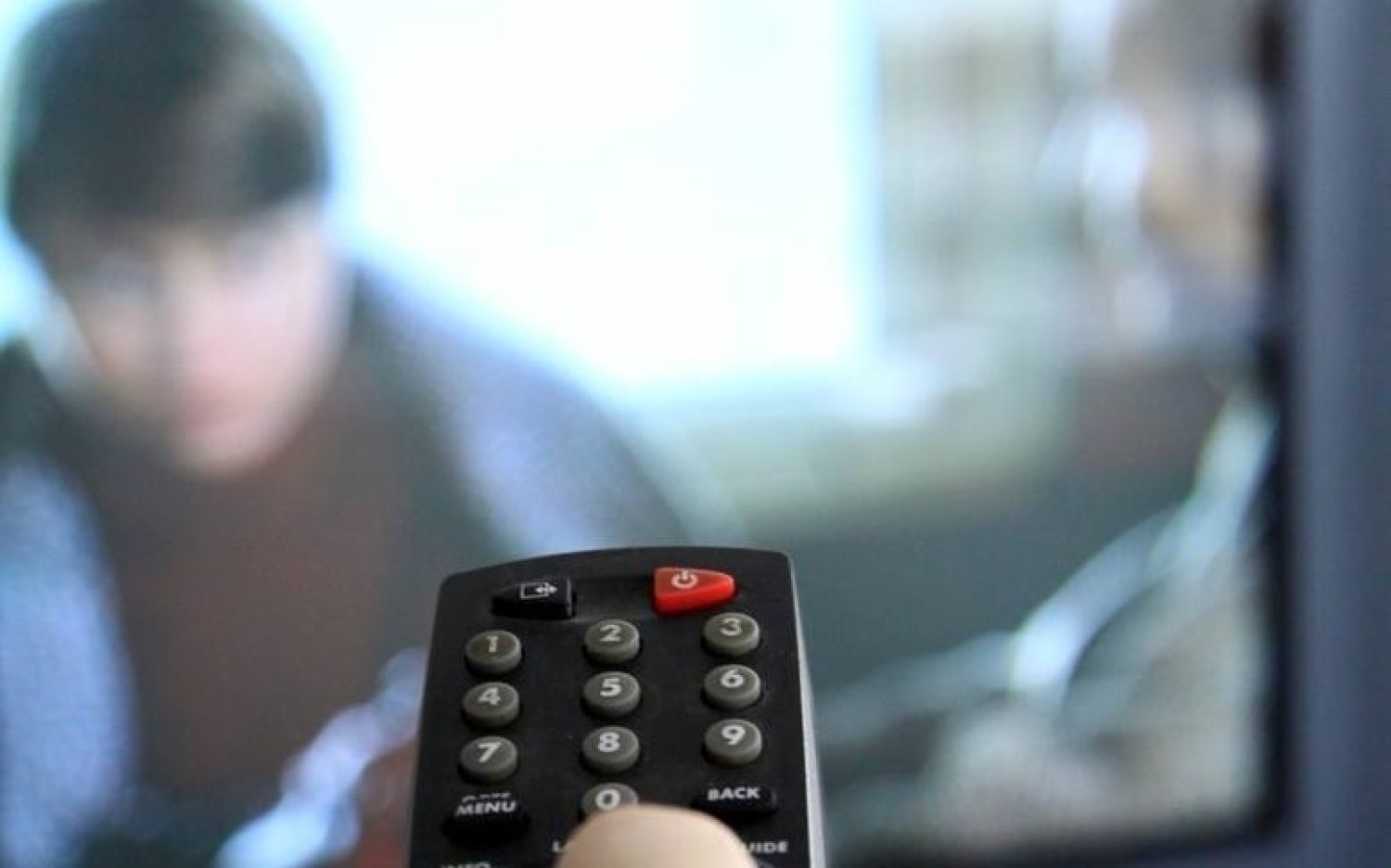 Dłużnicy, którzy nie płacili abonamentu RTV otrzymują wezwania do zapłaty od Poczty Polskiej