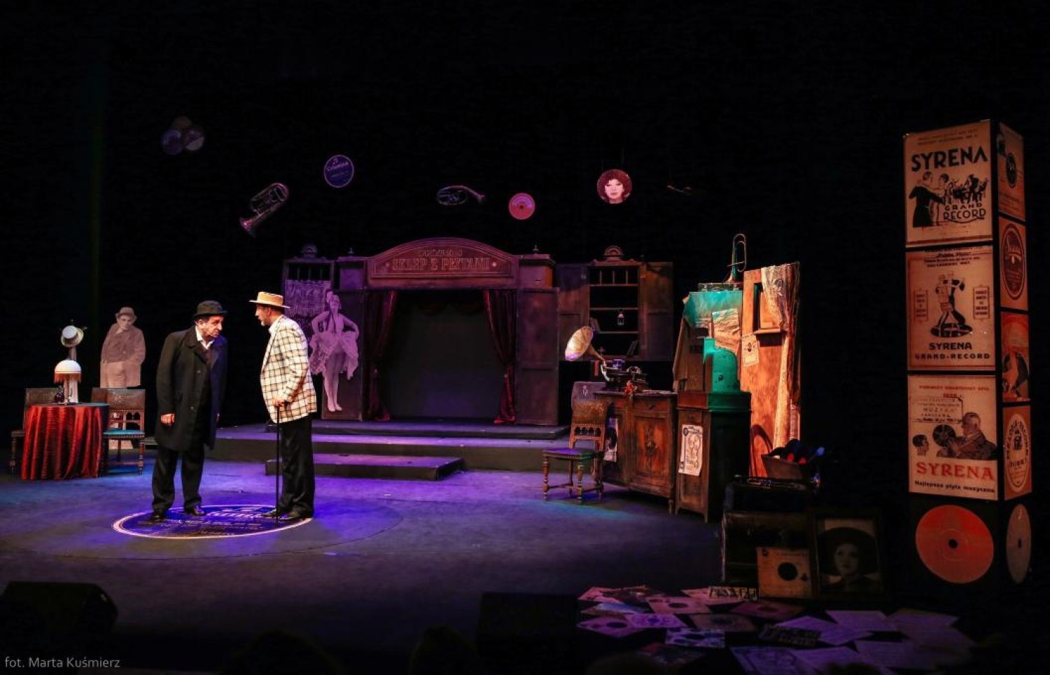 dla mnie bomba w teatrze żydowskim