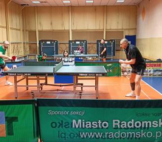 Wygrana tenisistów UMLKS Radomsko w III lidze. Przegrali tenisiści UMLKS w V lidze