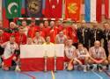 Polscy strażacy piłkarskimi wicemistrzami świata.W kadrze gracze z łódzkiego ZDJĘCIA