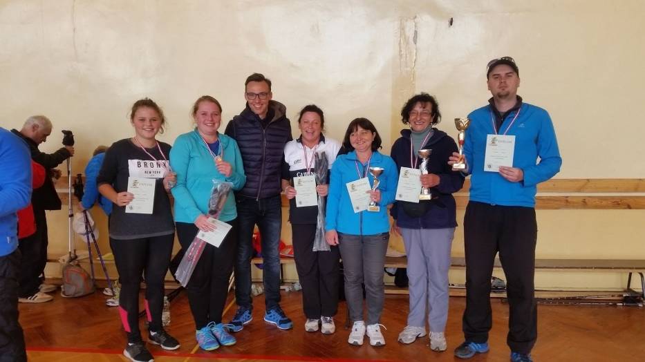 Wszyscy zawodnicy sekcji Nordic Walking LCk przywieźli z Chrzanowa medale