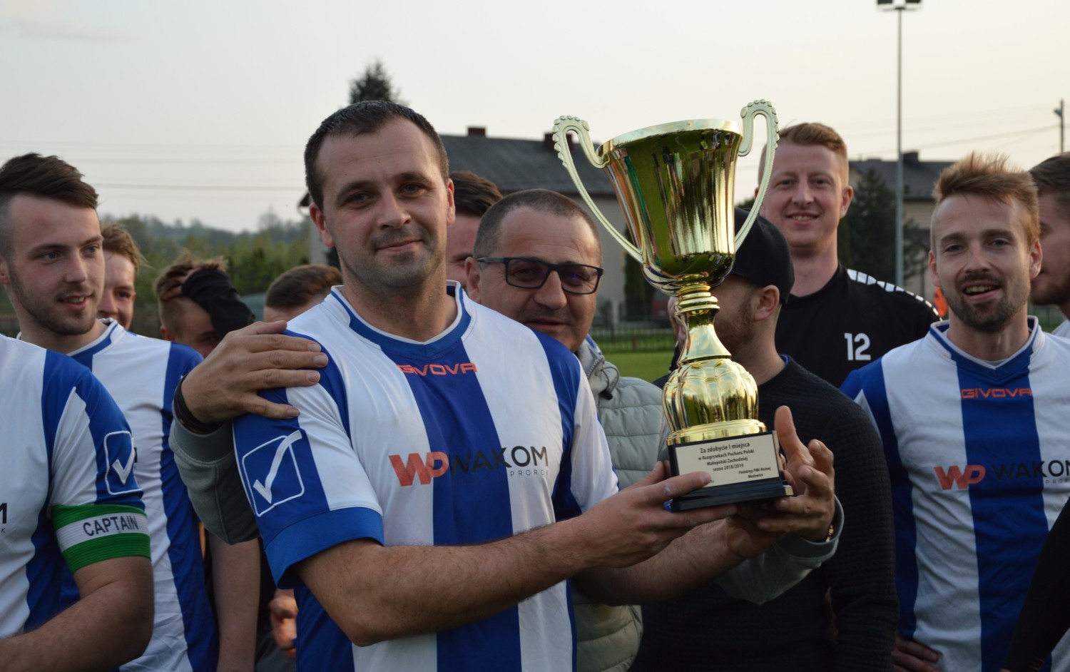 Orzeł Ryczów, jako pucharowy zwycięzca w wadowickim podokręgu, w minionym sezonie wygrał Puchar Polski w zachodniej Małopolsce, pokonując w finale trzecioligową Sołę Oświęcim 2:1