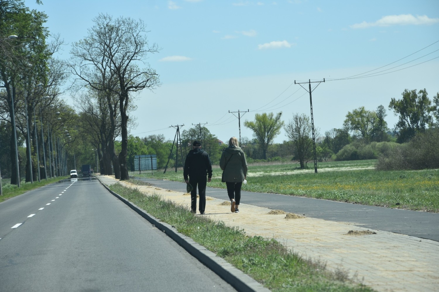Niewielki fragment traktu, między Nakłem, a Występem, jest już prawie gotowy