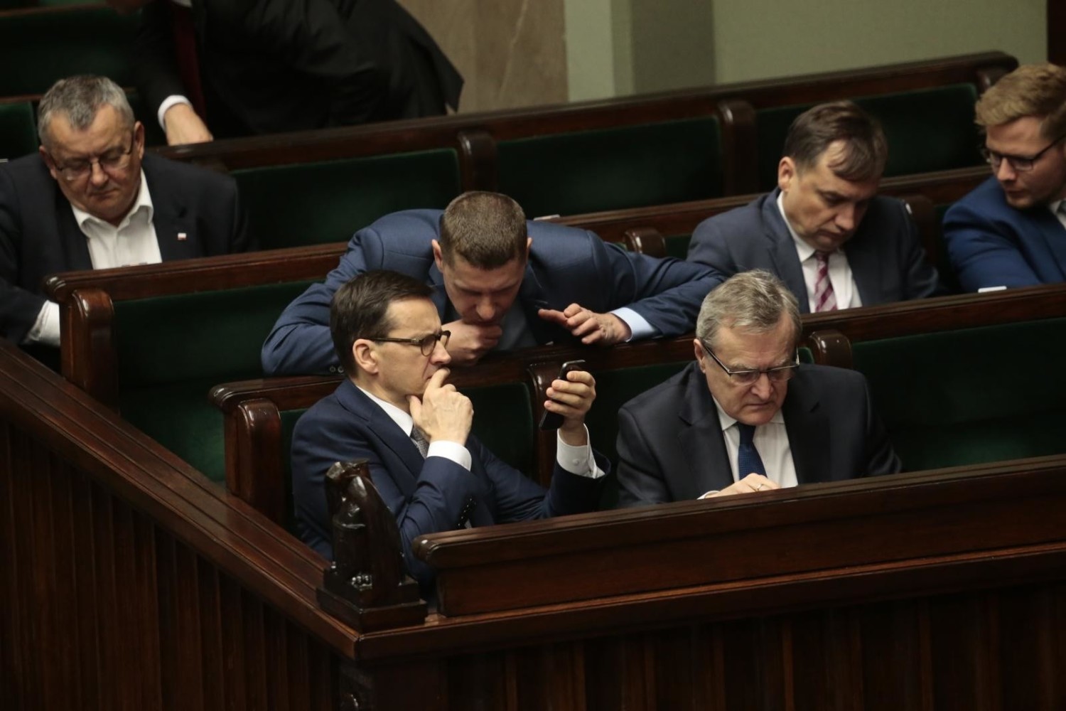 Ustawa zakłada, że każdy ubezpieczony spośród obecnych ok 15,7 mln członków OFE będzie miał prawo wyboru jednego z dwóch rozwiązań