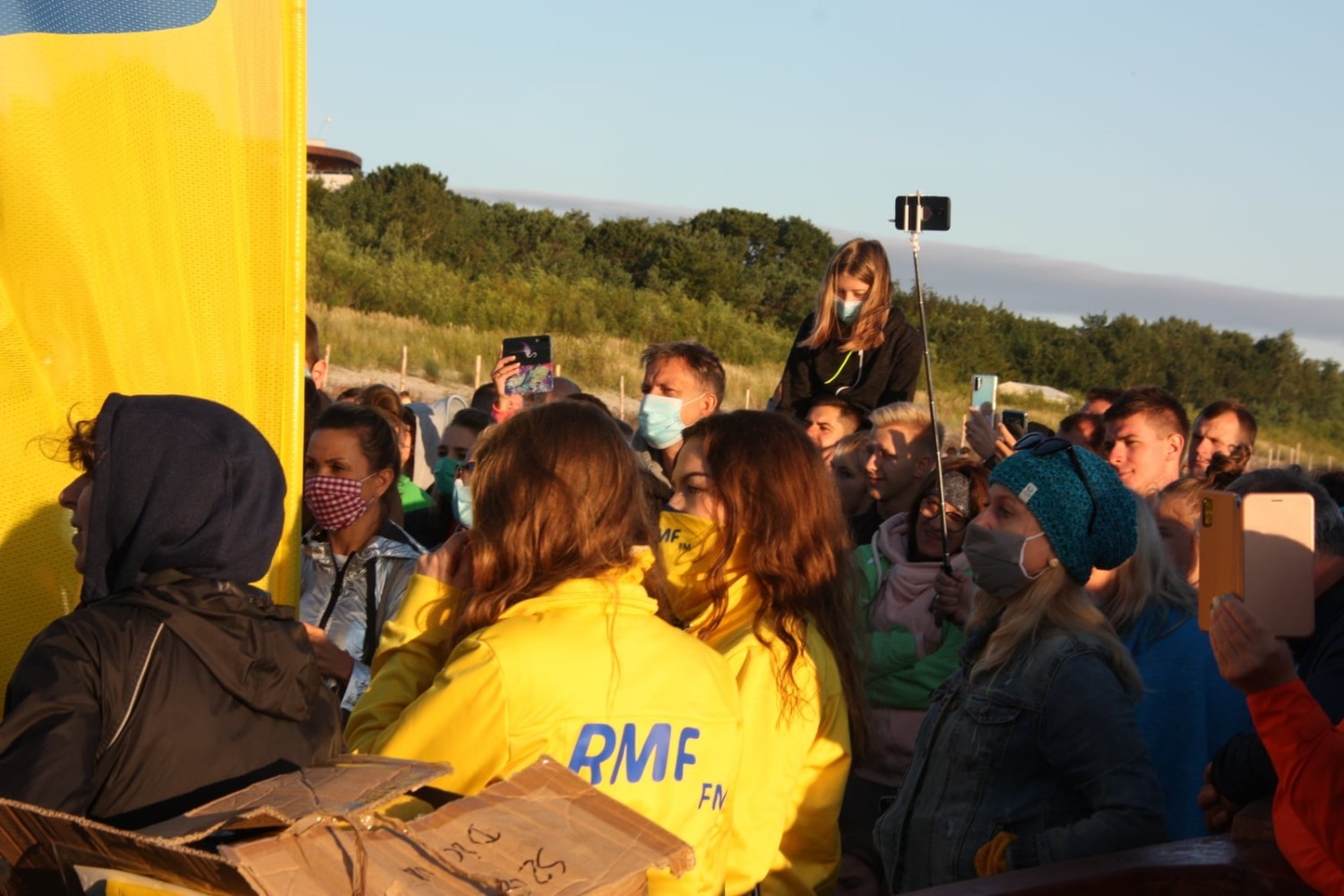 Paweł Domagała w Jastarni: koncert na plaży