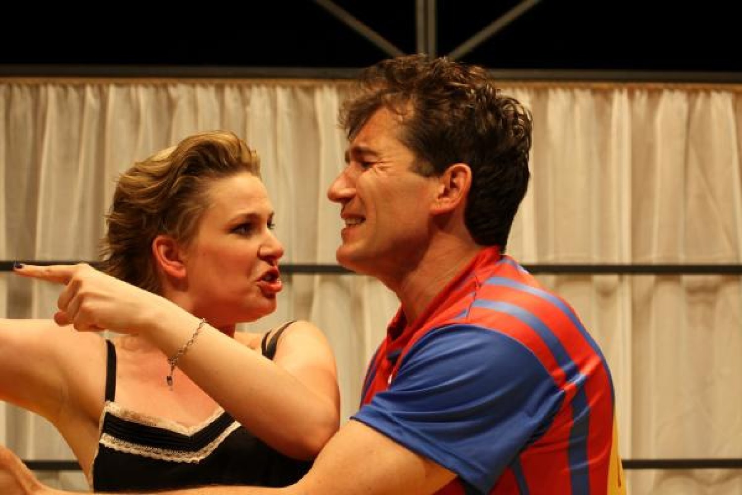 Wygraj bilety na spektakl "Następnego dnia rano" w Teatrze Capitol