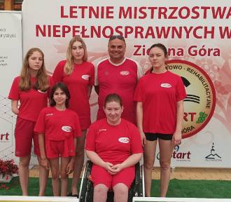 Medale kaliszanek na Letnich Mistrzostwach Polski Niepełnosprawnych w pływaniu. FOTO