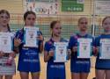 Siatkarki Volley Radomsko dotarły do etapu wojewódzkiego w Ogólnopolskich Mistrzostwach w Minisiatkówce. ZDJĘCIA