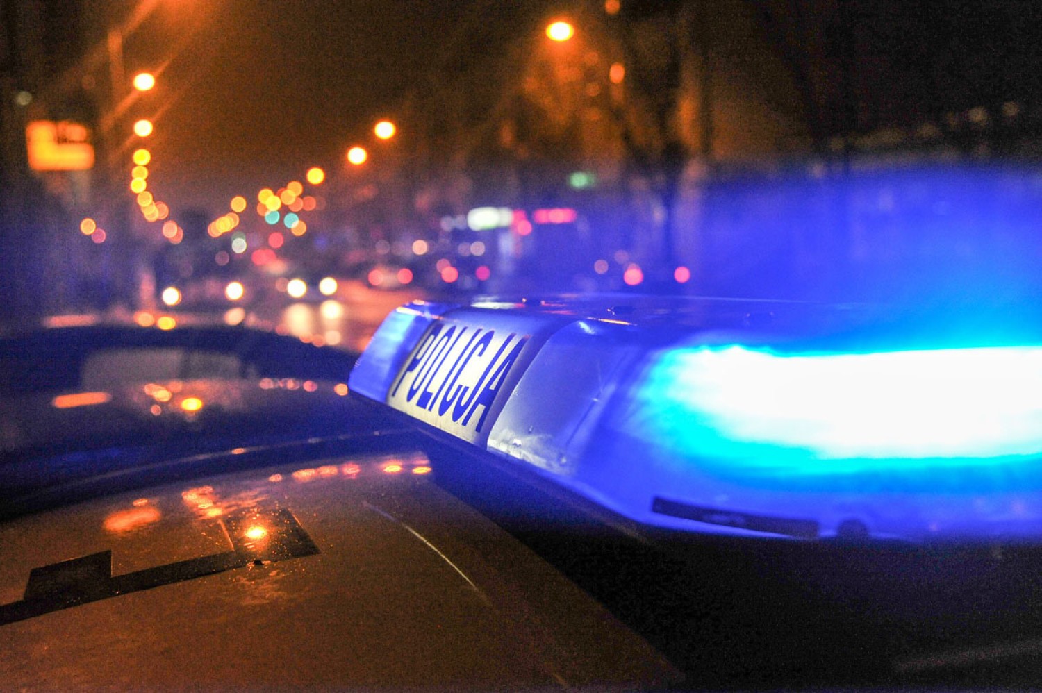 Policjant po służbie uratował życie desperatowi