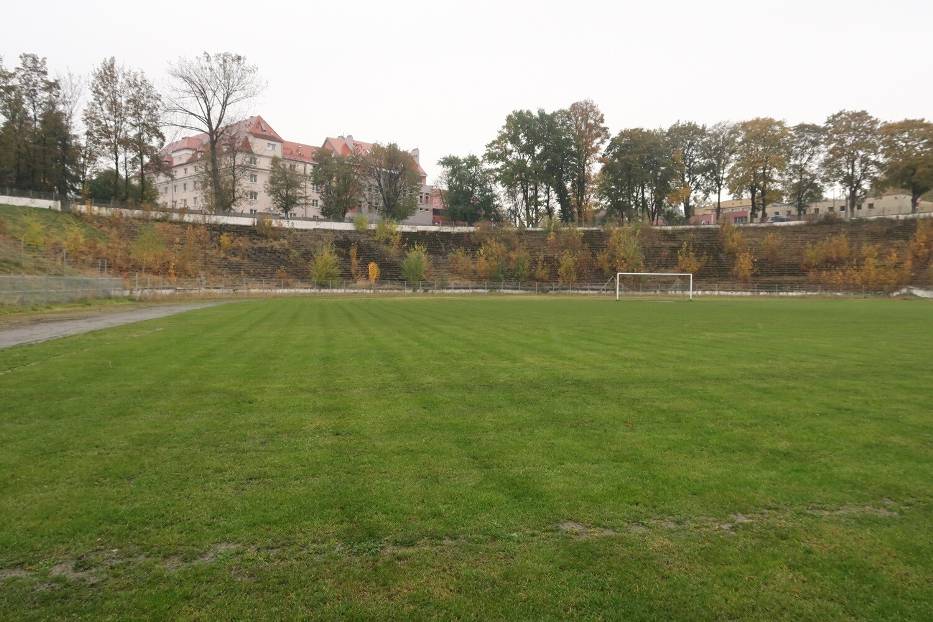 Modernizacja stadionu na Nowym Mieście w Wałbrzychu - podpisano umowa z wykonawcą