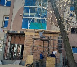 Biblioteka Miejska w Zduńskiej Woli będzie nieczynna z powodu remontu ZDJĘCIA