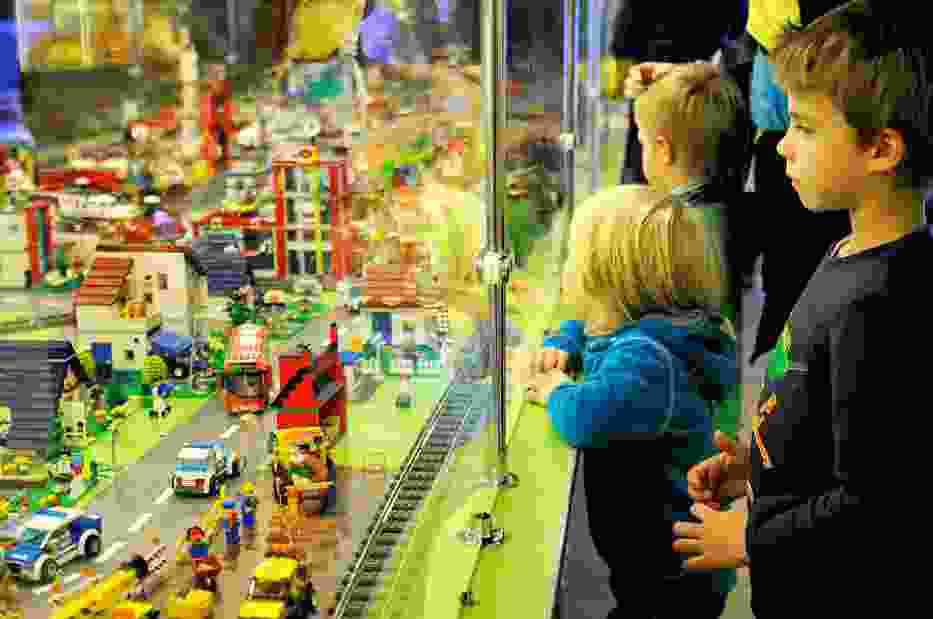 Zobacz niezwykłe makiety wykonane z klocków Lego